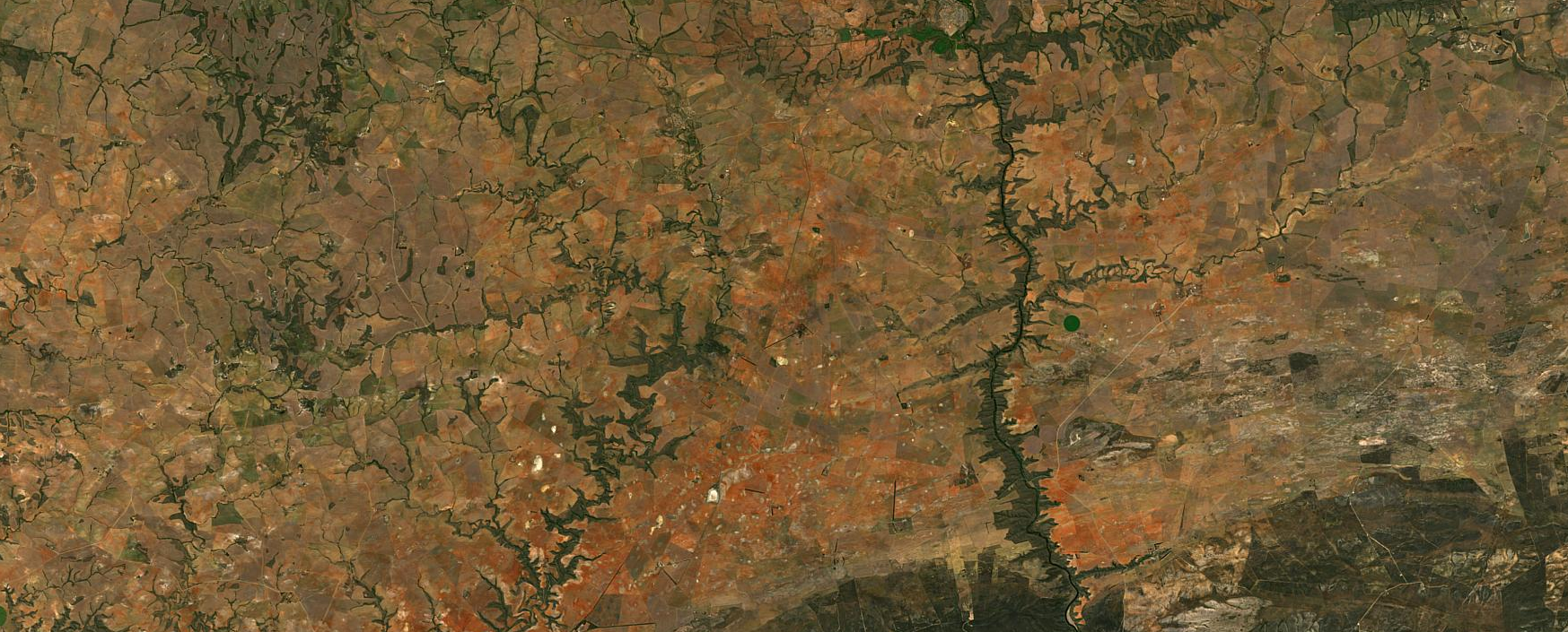 cape_fynbos_coast_approach_s2cloudless_z12.png