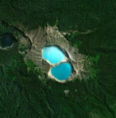 kelimutu_crater_lakes_s2cloudless_z14.png